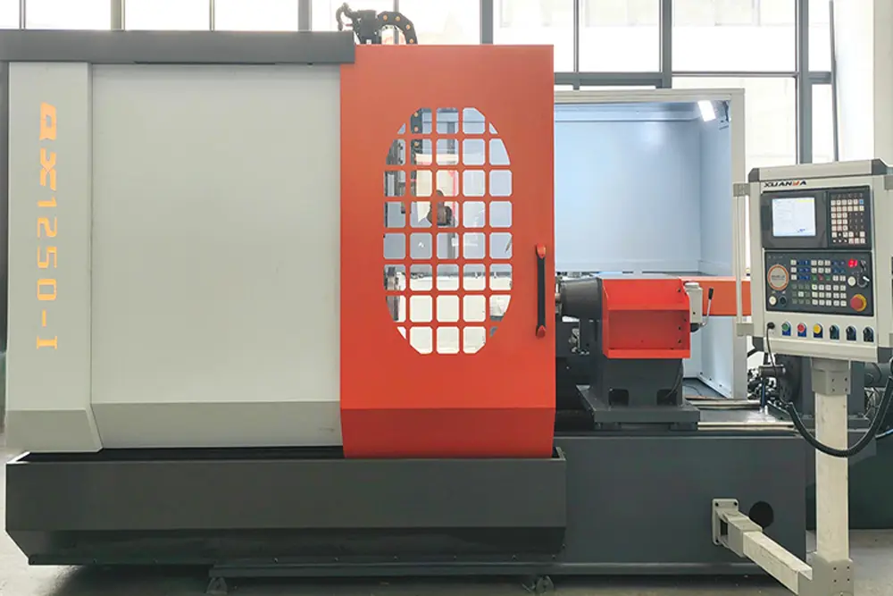 Advanced CNC Metal Plate Spinning Machine For Precision Metal Pipes, Cylinders And Conical Parts (2).jpg