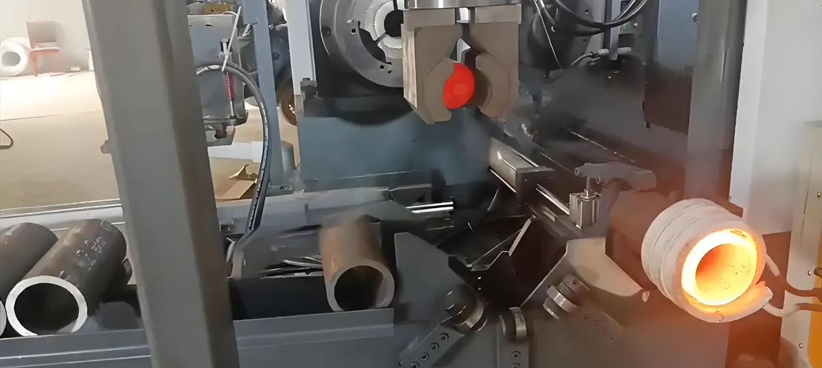 Spinning-Machine-&-Robotic-Arm-Work-in-Perfect-Harmony1.jpg